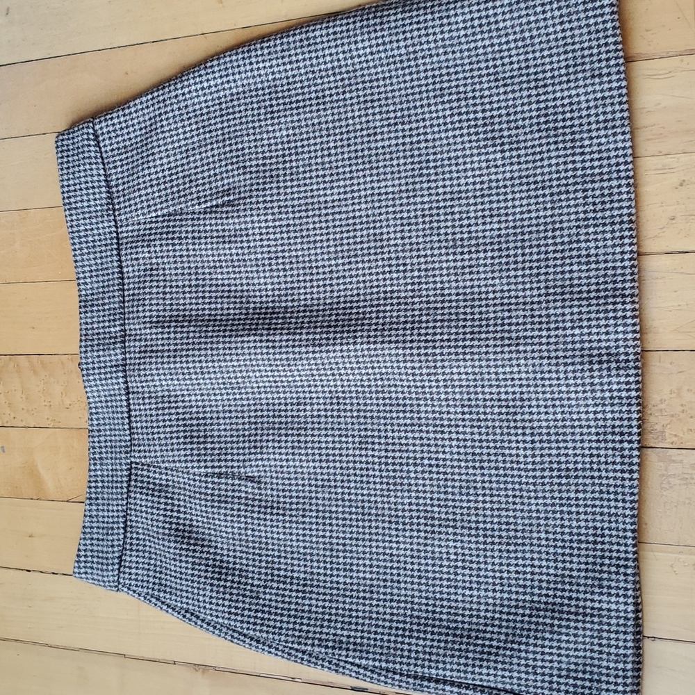 Chuu Brown Houndstooth Mini Skirt Sz S